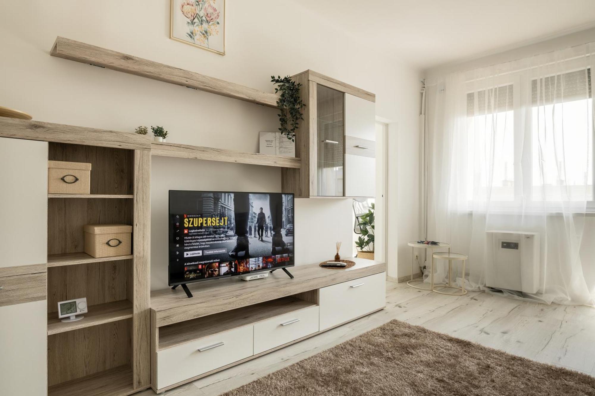 Malompark Apartman With Free Parking Debrecen Esterno foto