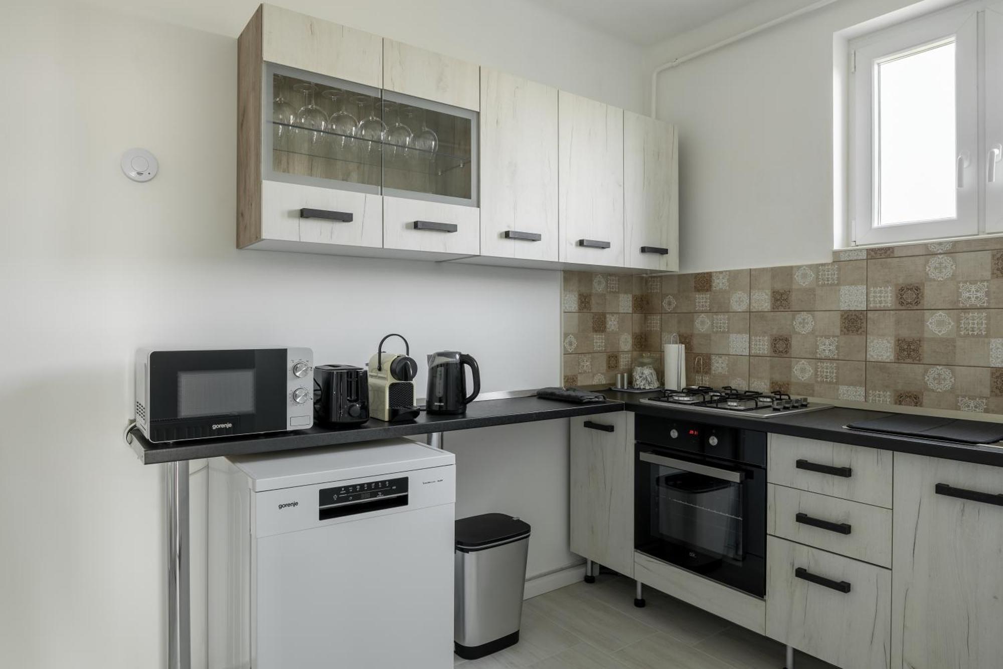 Malompark Apartman With Free Parking Debrecen Esterno foto