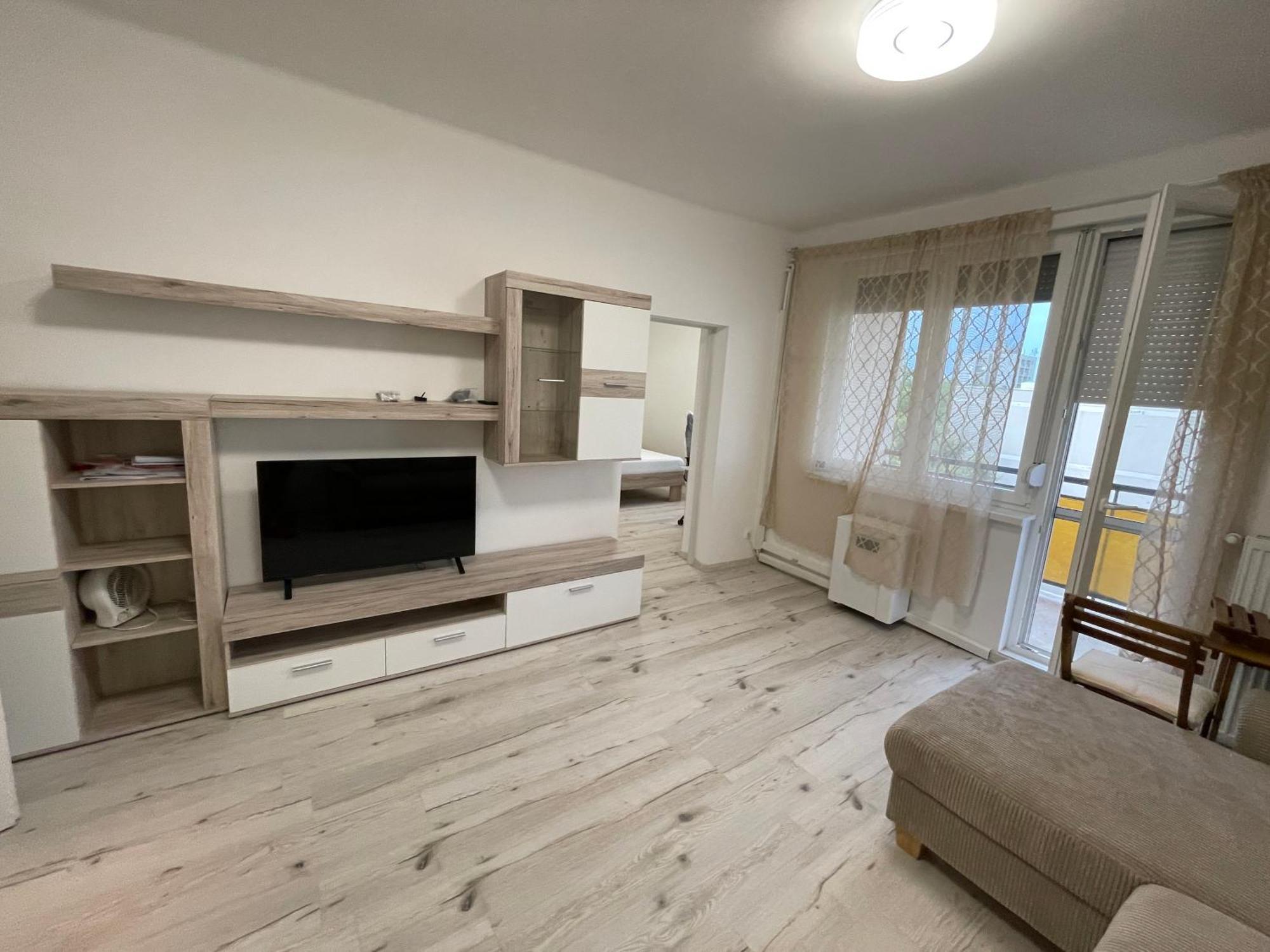 Malompark Apartman With Free Parking Debrecen Esterno foto